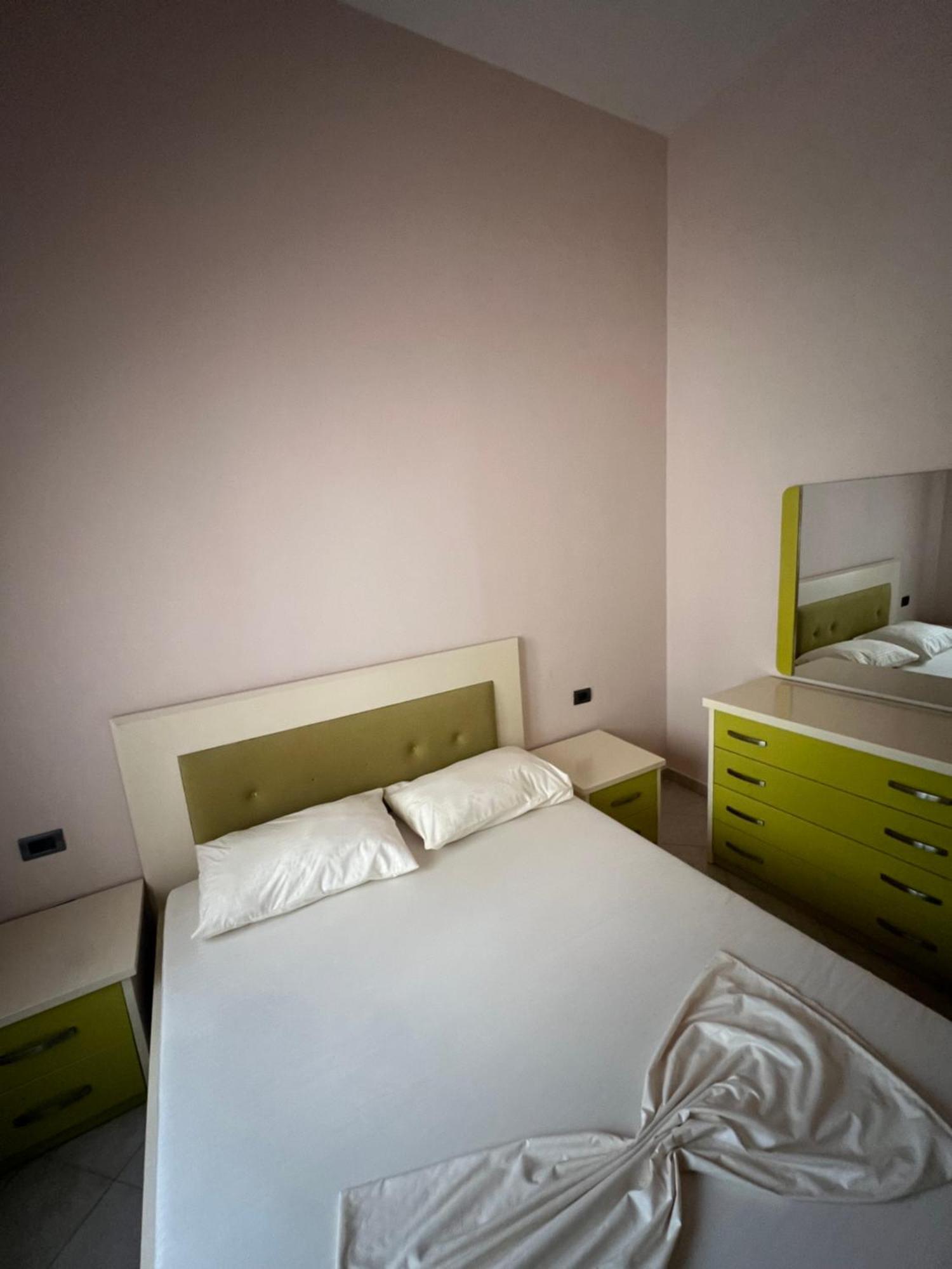 Marika Apart Hotel Golem  Exteriér fotografie
